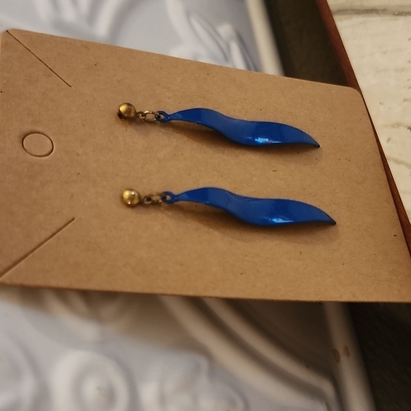 3 for $15-Blue Crimped Dangling Earrings - Picture 2 of 3